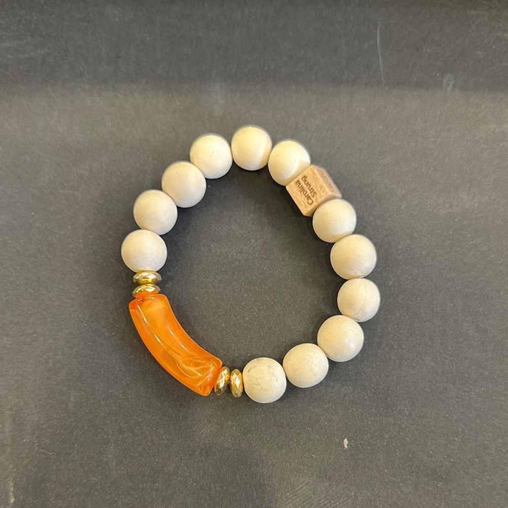 Elegant Beaded Bracelet with Orange Accent
